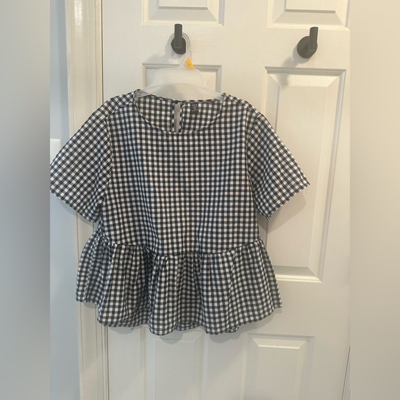 SHEIN black and white peplum top - Picture 1 of 1